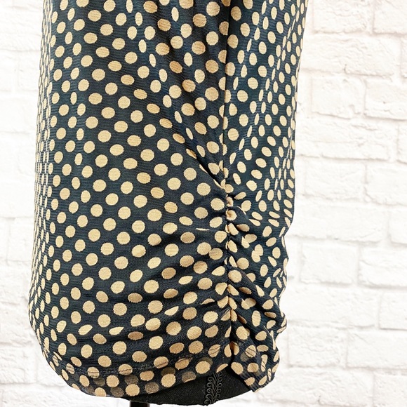 **SOLD** Chico’s Sheer Polka Dot Print Top - Picture 9 of 12